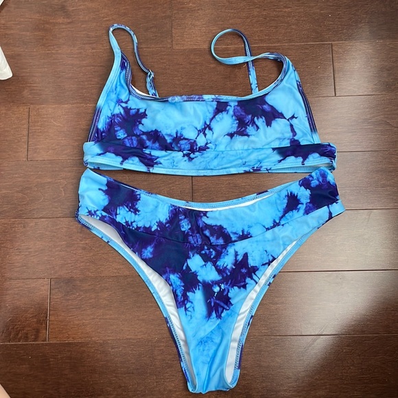 Tie Dye Bikini Set - Picture 2 of 3